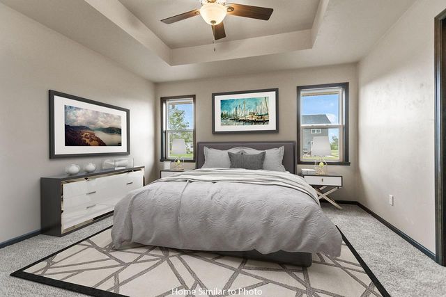 1696 BETTY JEAN LANE, Green Bay, WI 54313