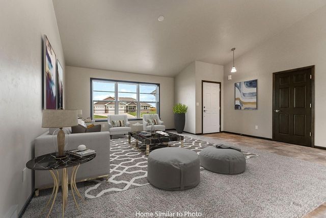 1696 BETTY JEAN LANE, Green Bay, WI 54313