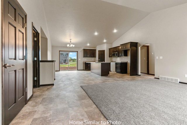 1696 BETTY JEAN LANE, Green Bay, WI 54313