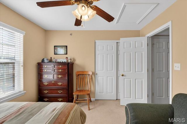 2490 Lampong Drive 300C, St Louis, MO 63125