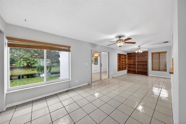 1460 NW 70th Ter, Margate, FL 33063