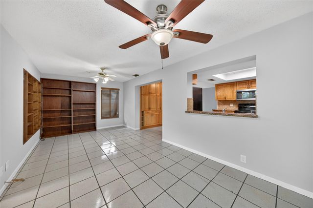 1460 NW 70th Ter, Margate, FL 33063