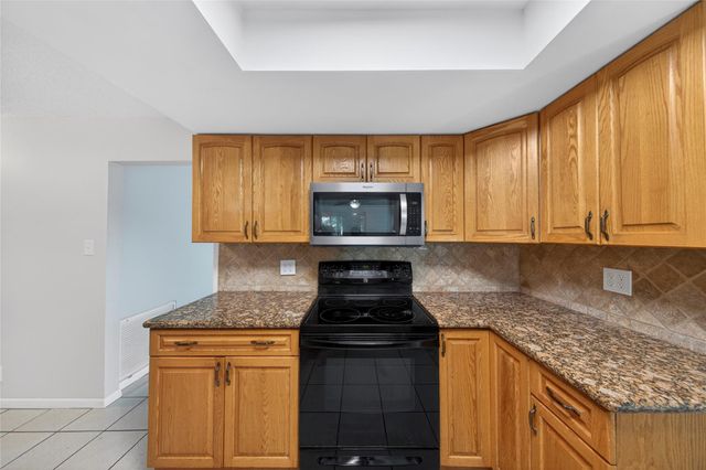 1460 NW 70th Ter, Margate, FL 33063