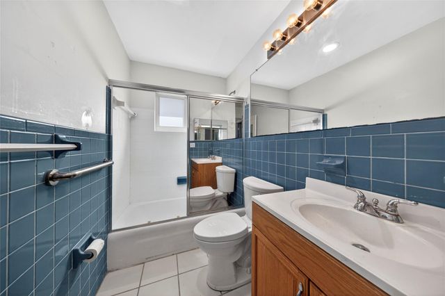 1460 NW 70th Ter, Margate, FL 33063