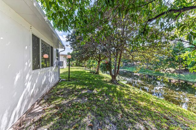 1460 NW 70th Ter, Margate, FL 33063