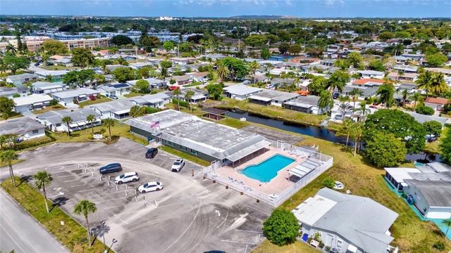 1460 NW 70th Ter, Margate, FL 33063