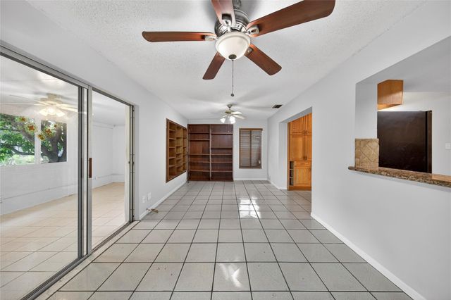 1460 NW 70th Ter, Margate, FL 33063