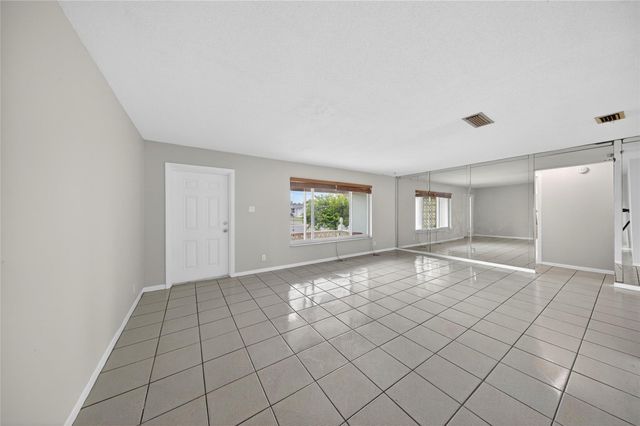 1460 NW 70th Ter, Margate, FL 33063