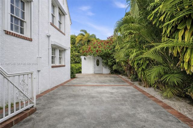 2533 SW 5th St, Miami, FL 33135