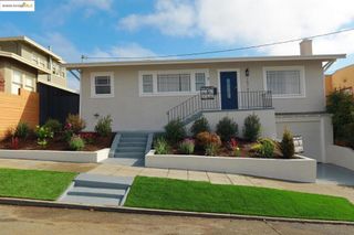 1515 Hampel St, Oakland, CA 94602