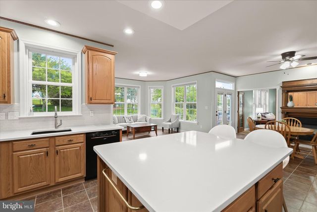 1809 KINGS FOREST TRL, Mount Airy, MD 21771