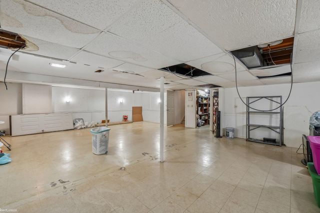 37266 Tamarack Drive, Sterling Heights, MI 48310