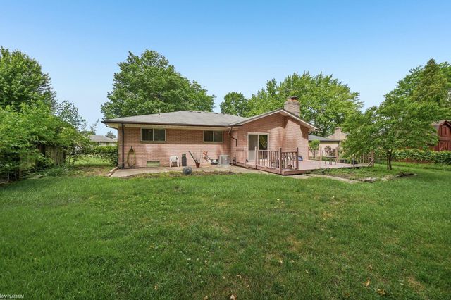 37266 Tamarack Drive, Sterling Heights, MI 48310