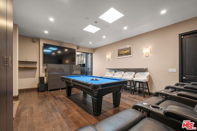 9023 Alto Cedro Drive, Beverly Hills, CA 90210