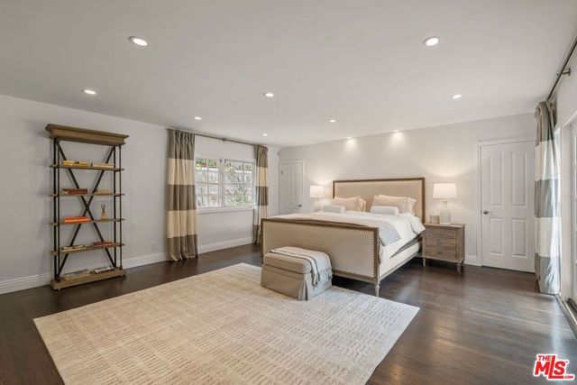 9023 Alto Cedro Drive, Beverly Hills, CA 90210