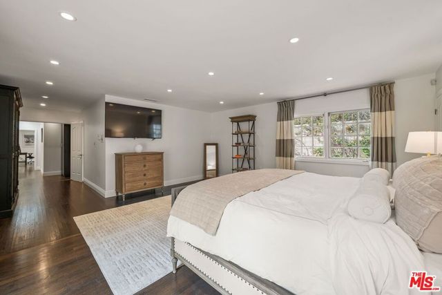 9023 Alto Cedro Drive, Beverly Hills, CA 90210