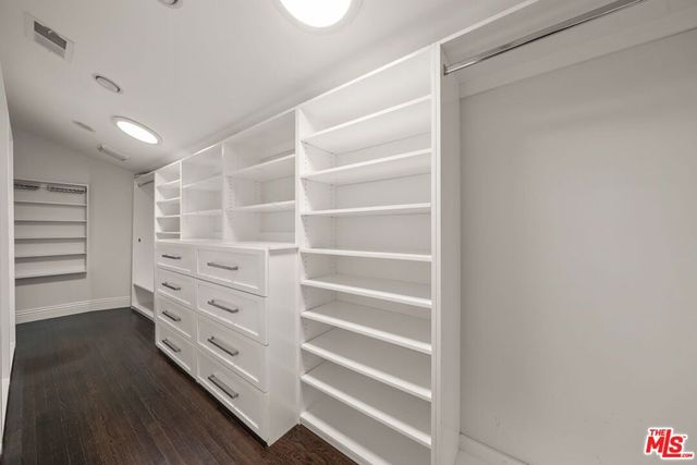 9023 Alto Cedro Drive, Beverly Hills, CA 90210