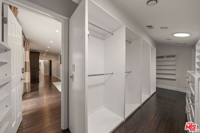 9023 Alto Cedro Drive, Beverly Hills, CA 90210