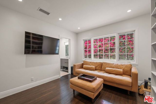 9023 Alto Cedro Drive, Beverly Hills, CA 90210