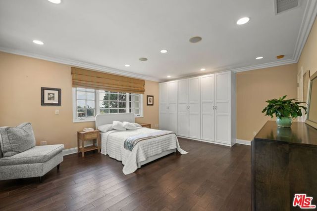 9023 Alto Cedro Drive, Beverly Hills, CA 90210