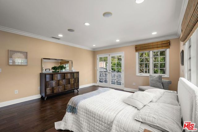 9023 Alto Cedro Drive, Beverly Hills, CA 90210