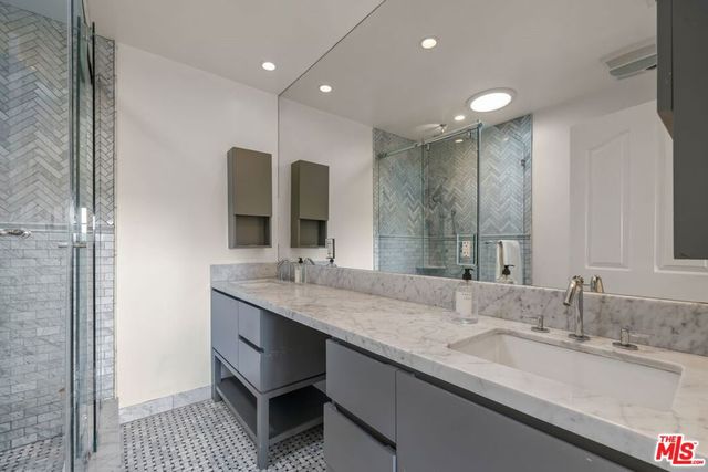 9023 Alto Cedro Drive, Beverly Hills, CA 90210