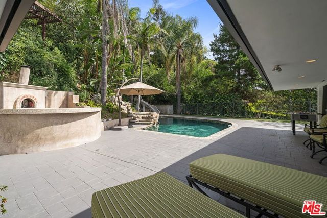 9023 Alto Cedro Drive, Beverly Hills, CA 90210