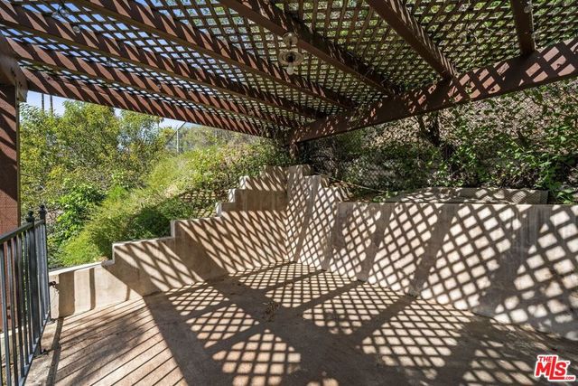 9023 Alto Cedro Drive, Beverly Hills, CA 90210