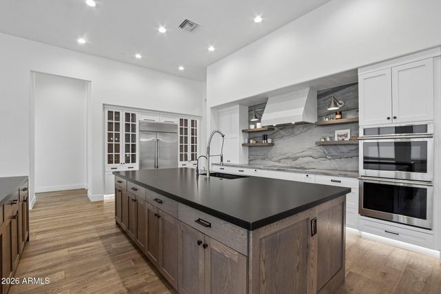 8645 E Wood Drive, Scottsdale, AZ 85260