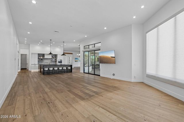 8645 E Wood Drive, Scottsdale, AZ 85260