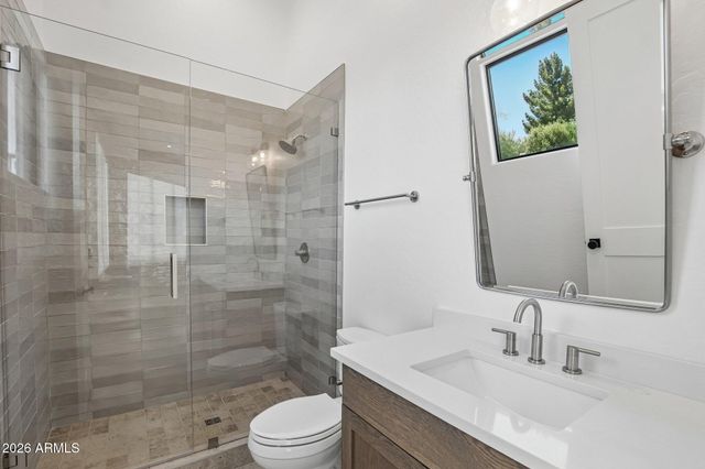 8645 E Wood Drive, Scottsdale, AZ 85260