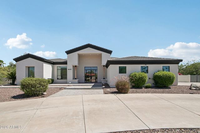 8645 E Wood Drive, Scottsdale, AZ 85260