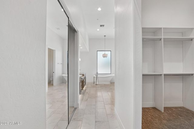 8645 E Wood Drive, Scottsdale, AZ 85260