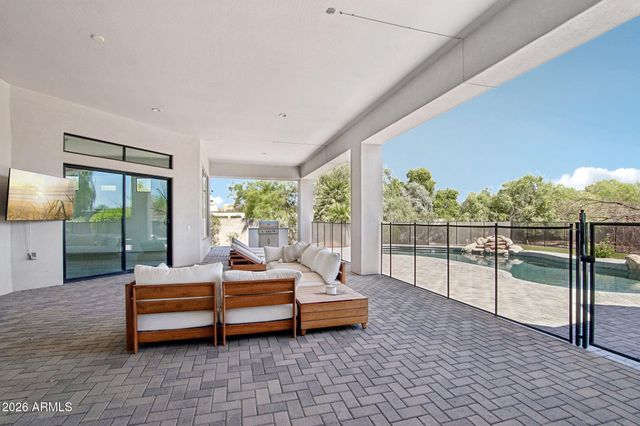 8645 E Wood Drive, Scottsdale, AZ 85260