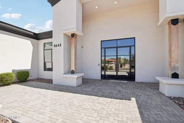 8645 E Wood Drive, Scottsdale, AZ 85260