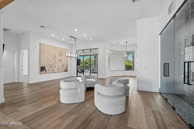 8645 E Wood Drive, Scottsdale, AZ 85260
