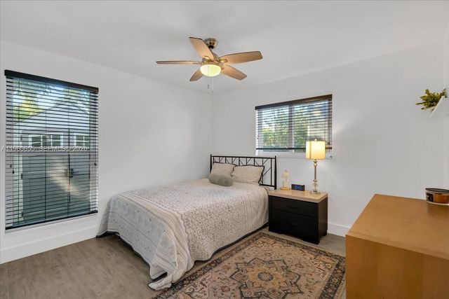 8100 SW 92nd Ct, Miami, FL 33173