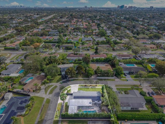 8100 SW 92nd Ct, Miami, FL 33173