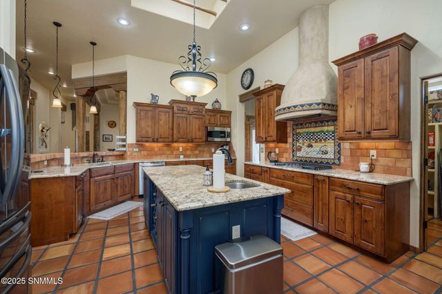 6145 Luna De Oro, Las Cruces, NM 88011