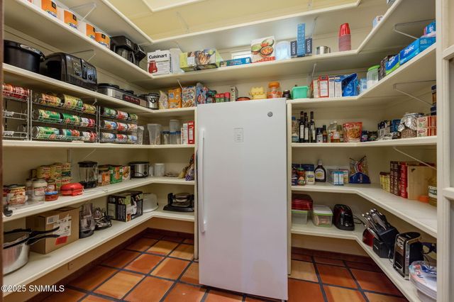 6145 Luna De Oro, Las Cruces, NM 88011