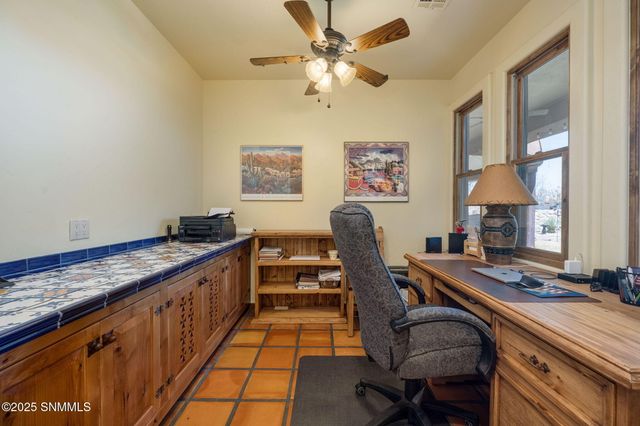 6145 Luna De Oro, Las Cruces, NM 88011