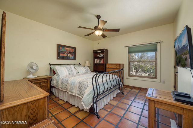 6145 Luna De Oro, Las Cruces, NM 88011