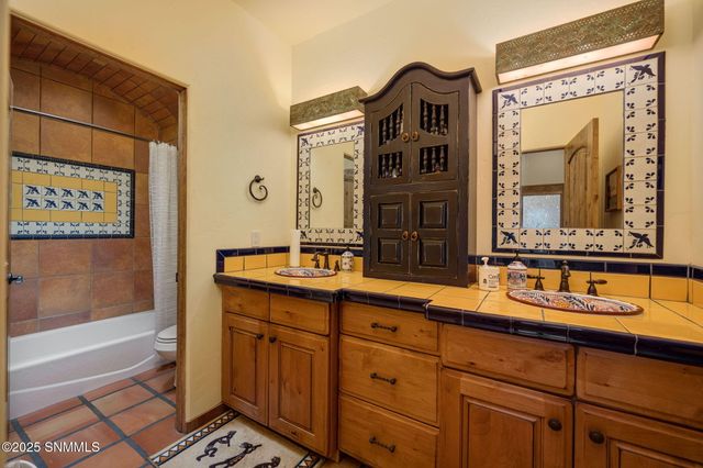 6145 Luna De Oro, Las Cruces, NM 88011