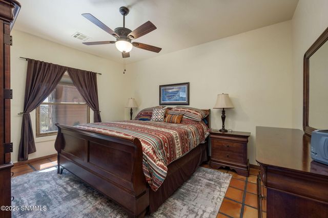 6145 Luna De Oro, Las Cruces, NM 88011