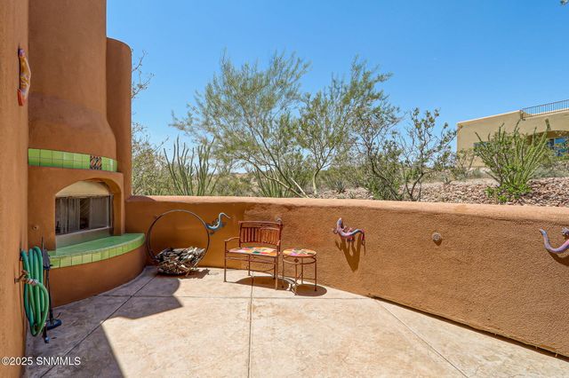 6145 Luna De Oro, Las Cruces, NM 88011