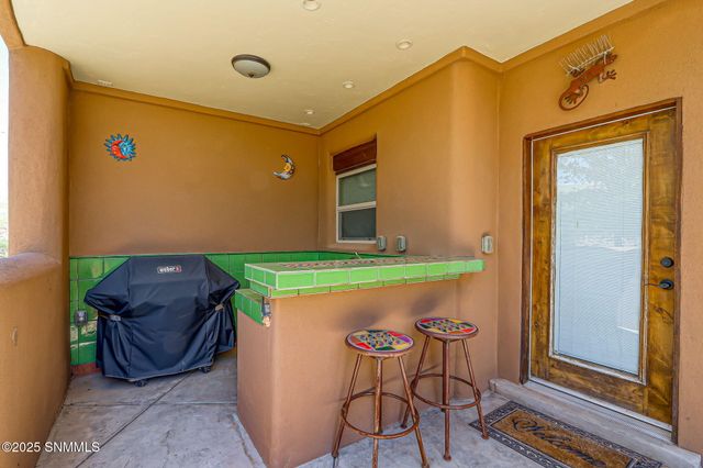 6145 Luna De Oro, Las Cruces, NM 88011