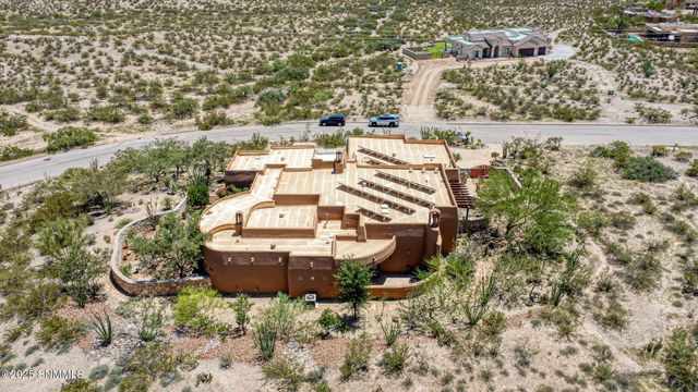 6145 Luna De Oro, Las Cruces, NM 88011