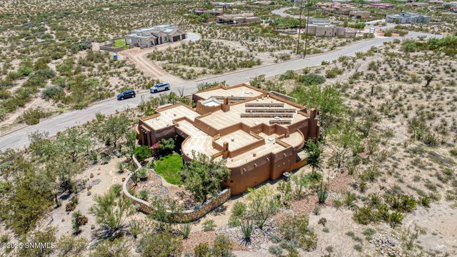 6145 Luna De Oro, Las Cruces, NM 88011