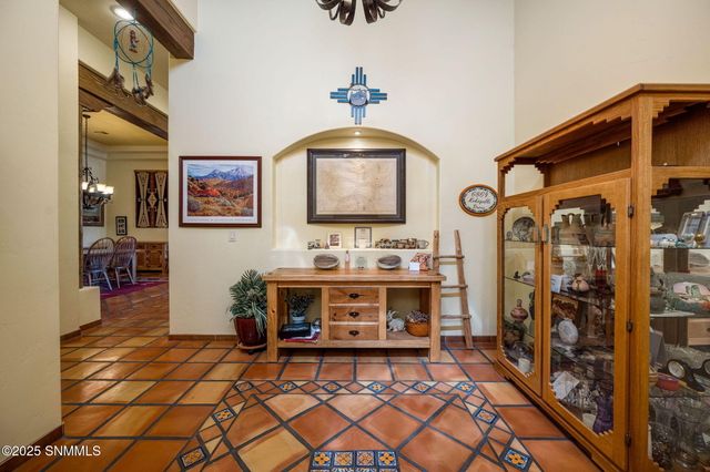 6145 Luna De Oro, Las Cruces, NM 88011