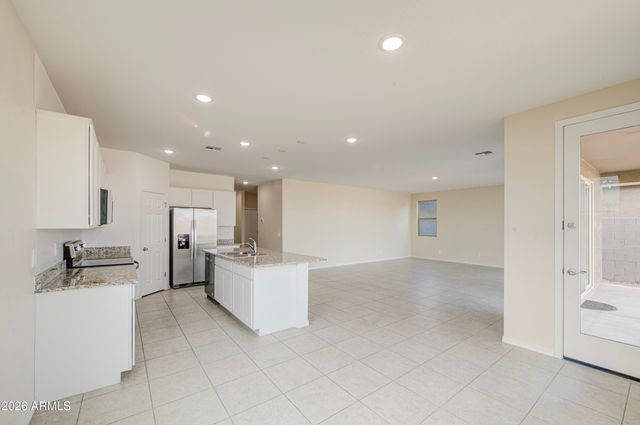 4617 S 108TH Avenue, Tolleson, AZ 85353